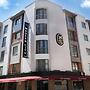 Madeen City Hotel