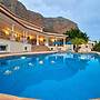 Luxury Villa With Pool and Spectacular View in Javea
