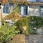 Le Domaine de La Tuilerie - Gîte de Charme en Bord de Rivière Avec Pis