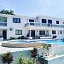 Blue Shores  Hideaway