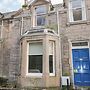 6 Coltbridge Gardens