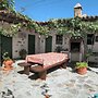 Cottage With 3 Bedrooms, 2 Bathrooms, Heated Solar Pool, Sauna, Jacuzz