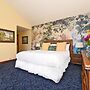 Kaanapali Royal D302