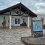 Rustic 1-bed Bungalow in Parque Holandés