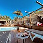 Tropicana Suites