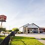 Palace Inn Baytown Spur TX-330