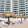 Hotel Esmeralda Beach Resort