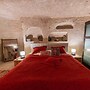 Cappadocia Deep Cave House