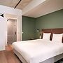 Corendon Apartments Amsterdam Schiphol Airport Hotel