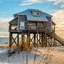 Strand Castle - Gulf Front! An Ideal Layout With Game Room, Small Priv