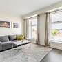 Iconic Rideau 1Bd Unit Balcony Free Parking 1
