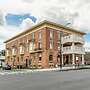 Rideau 2Br Signature Apartment Free Parking