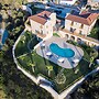 Zeyt-Inn Hotel