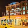 Grand Hotel