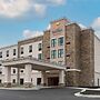 Comfort Suites