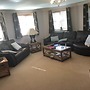 Captivating Apartment in Copthorne, Near Gatwick