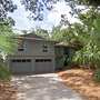 613 Dolphin Annex