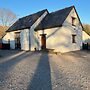 Maes Y Berllan Barn