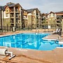 AMAZING 3Br Condo | Heated Pool & Hot Tub | Hm Theatre | Fire Table | 