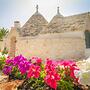 TD Trulli Della Rosatella Typical Trulli w Pool