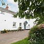 1 Castle Cottages