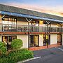 Knights Inn