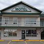 Derrick Motel