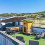 Rooftop Home With Whirlpool & Sauna