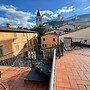 Beautiful Duomo Apt With Spectacular Terrace - Sleeps 6. Air con Throu