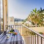 Pool and Sea, charming Merill Apart 5