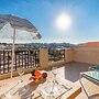 Pool and Sea, Penthouse Merill Apart 6