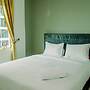 Comfort And Elegant 2Br At City Home Moi Apartment