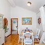 Bright 3-bedroom Apartment in Lovran