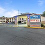 Quincy INN and Suites