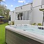 High-end Modern Villa Spa Pool & Views