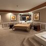 Inn of the Dove - Luxury Romantic Suites with Jacuzzi & Fireplace at H
