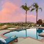 Willow by Avantstay Mountain Views - See Hot Air Balloons From Pool