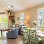 Parrot Perch by Avantstay Old Town Key West w/ Shared Pool Week Long S