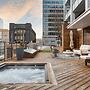 Paramount Place by Avantstay 4 Story Apartment in Heart of Austin w/ M