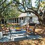Orchard by Avantstay Whimsical Home w/ Lush Backyard