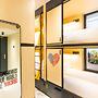 Petit Hostel Palacio Real