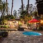 Estrella by Avantstay Secluded Spanish-style Estate on 7 Acres of Vine