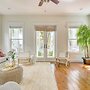 Bellview by Avantstay Gorgeous Home w/ Multiple Balconies & Living Are