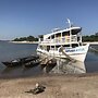 Gorgeous Converted Fishing Vessel in Alter do Chao