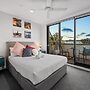 StayCentral - East Brunswick Penthouse with Study