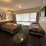 Airport Westney Lodge
