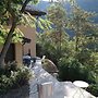 2-bed Borgo val di Taro Apt w/ Private Terrace