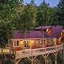 Stunning 2BR Cabin with Mountain Views