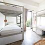 The Dearly Koh Tao Hostel