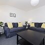 JOIVY Beautiful 2-Br Mews Home, Near Princes Street
